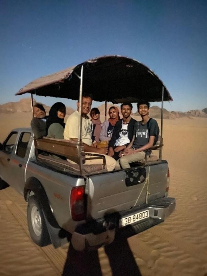 Wadi Rum Hugo Camp Exterior photo